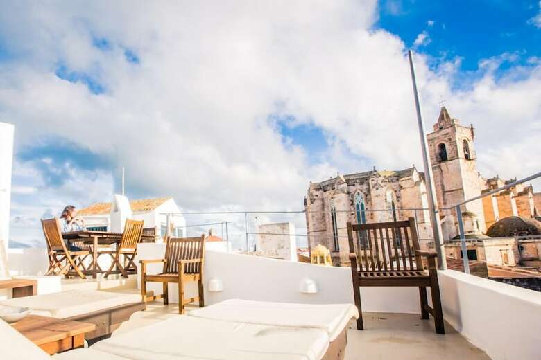Hotel Tres Sants