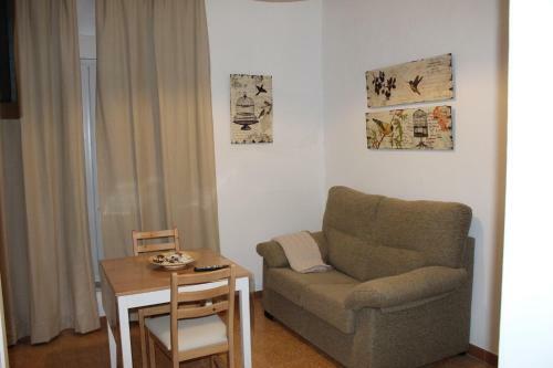 Apartamentos El Arco