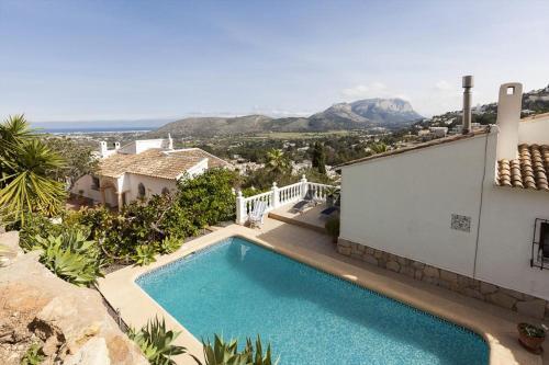 Denia Villa Sleeps 6 Pool Air Con Wifi