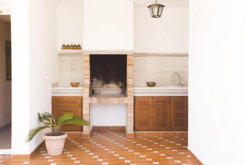 Denia Villa Sleeps 6 Pool Air Con Wifi