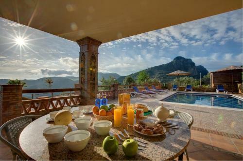 El Gastor Villa Sleeps 6 Pool Air Con Wifi