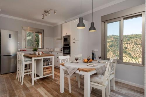 El Gastor Villa Sleeps 4