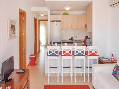 Three-bedroom Apartment In Alhama De Murcia