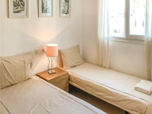 Three-bedroom Apartment In Alhama De Murcia