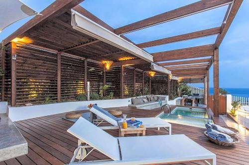 Es Cubells Villa Sleeps 10 Pool Air Con Wifi