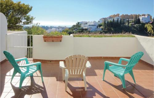 Three-bedroom Apartment In Estepona