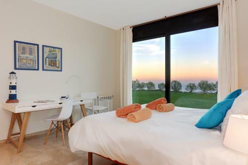 Fornells De La Selva Villa Sleeps 10 Pool Air Con