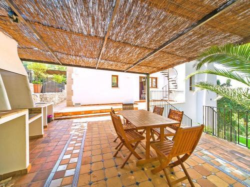 Xabia Villa Sleeps 8 Pool Air Con Wifi