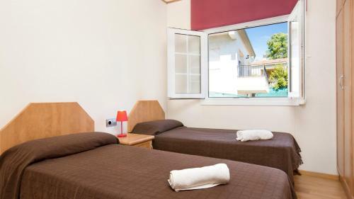 Lloret De Mar Villa Sleeps 6