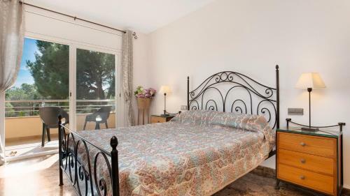 Lloret De Mar Villa Sleeps 6