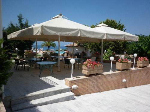 Iria Beach Hotel