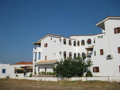 Hostal Maravelias House