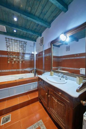Aparthotel Kerame Studios & Apartments