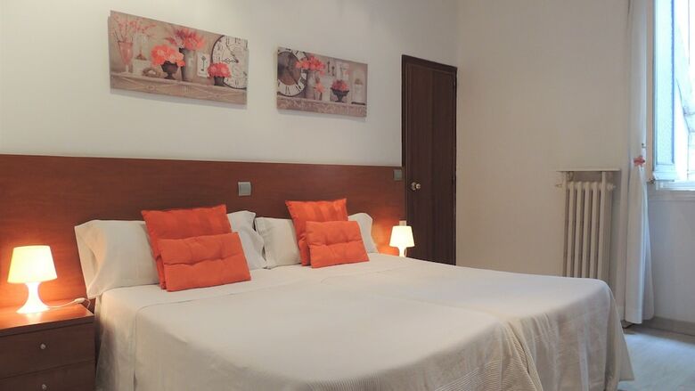 Hostal Cervantes