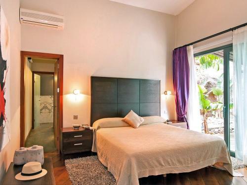 Maspalomas Villa Sleeps 6 Pool Air Con Wifi