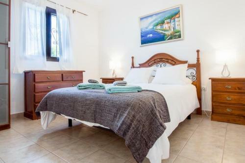 Playa Blanca Villa Sleeps 12 Pool Wifi
