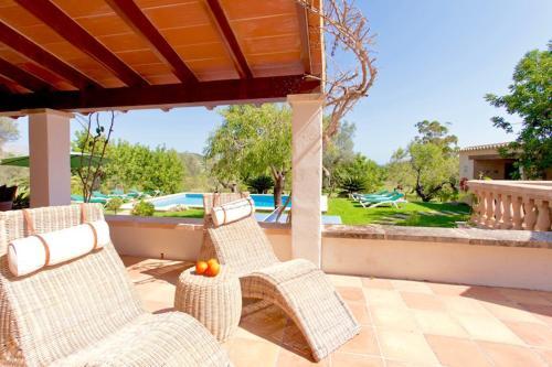 Pollenca Villa Sleeps 10 Pool Air Con Wifi