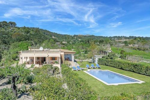 Pollenca Villa Sleeps 5 Pool Air Con Wifi