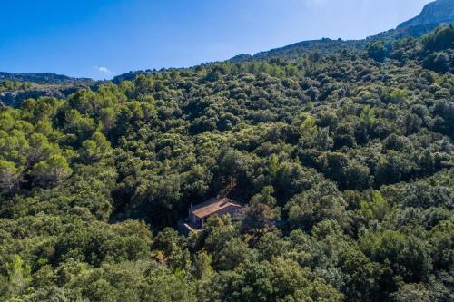 Pollenca Villa Sleeps 6 Pool Wifi
