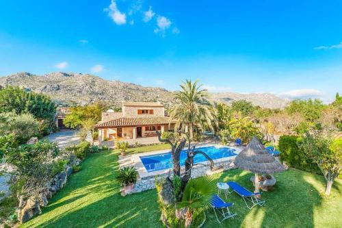 Pollenca Villa Sleeps 8 Pool Air Con Wifi
