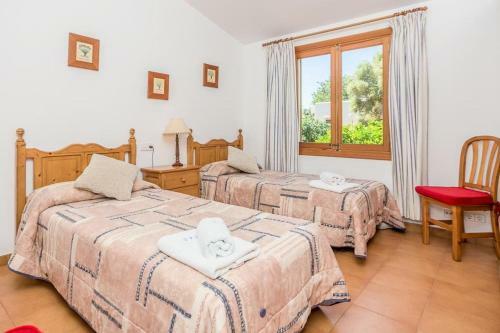 Pollenca Villa Sleeps 5 Pool Air Con Wifi