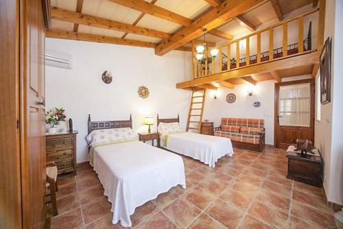 Pollenca Villa Sleeps 4 Pool Air Con Wifi