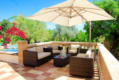 Pollenca Villa Sleeps 10 Pool Air Con Wifi