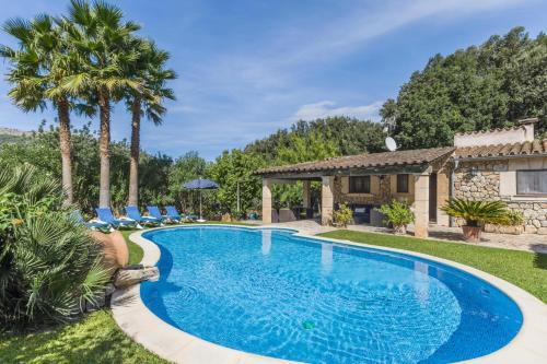 Pollenca Villa Sleeps 5 Pool Air Con Wifi