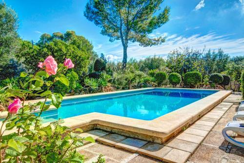 Pollenca Villa Sleeps 6 Pool Air Con Wifi