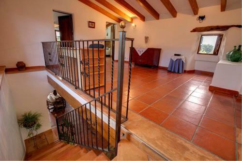 Pollenca Villa Sleeps 6 Pool