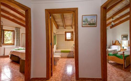 Pollenca Villa Sleeps 4 Pool Air Con Wifi