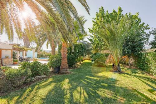 Pollenca Villa Sleeps 6 Pool Air Con Wifi