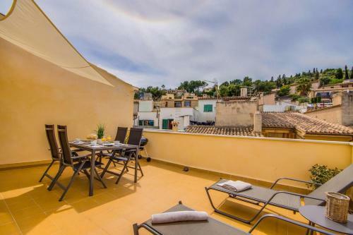 Pollenca Villa Sleeps 5 Air Con Wifi