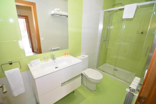 Hotel Y Apartamentos El Cam�n