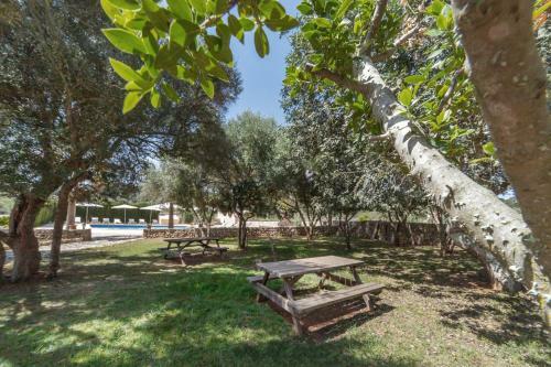 Hotel Rural Es Riquers