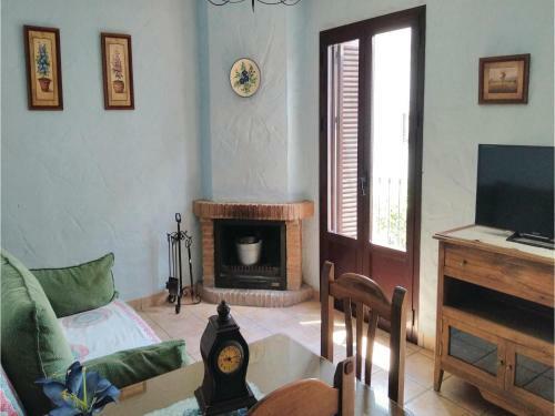 Two-bedroom Apartment In Prado Del Rey