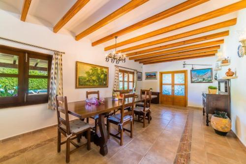 Port De Pollenca Villa Sleeps 6 Pool Air Con Wifi