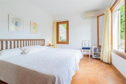 Port De Pollenca Villa Sleeps 6 Pool Wifi