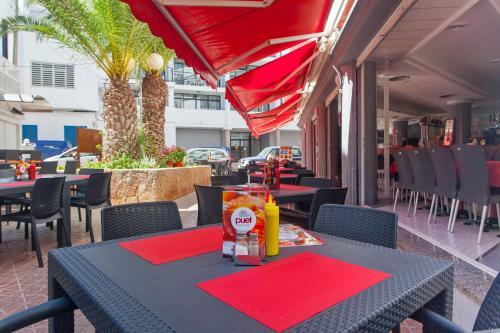 Apartamentos Puet