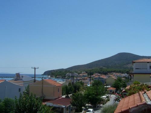 Hostal Karin & Nikos