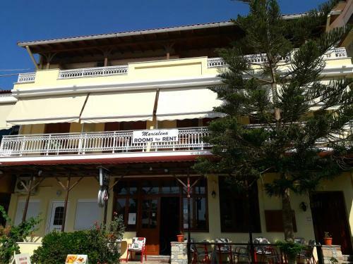 Hostal Marialena Pension