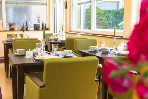 Hotel Garni Pension P�lzl