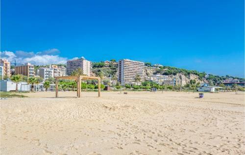 Five-bedroom Holiday Home In Sant Vicenc de Montalt