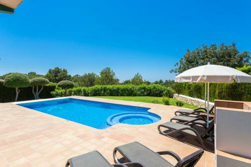 Torre Soli Nou Villa Sleeps 6 Pool Air Con Wifi