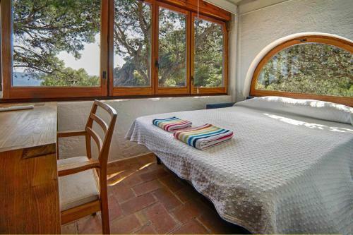 Tamariu Villa Sleeps 8