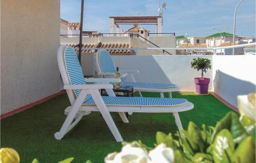Three-bedroom Holiday Home In Torrevieja