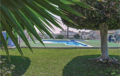 Three-bedroom Holiday Home In Torrevieja