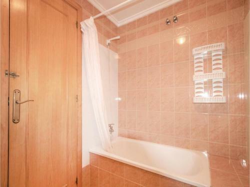 Two-bedroom Apartment In Torrevieja