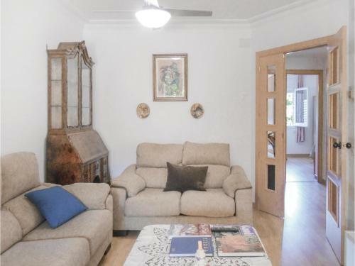 Three-bedroom Apartment In Tossa De Mar