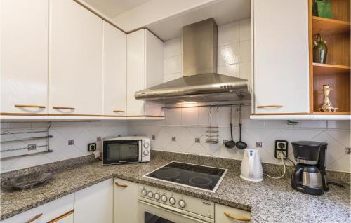 Three-bedroom Apartment In Tossa De Mar